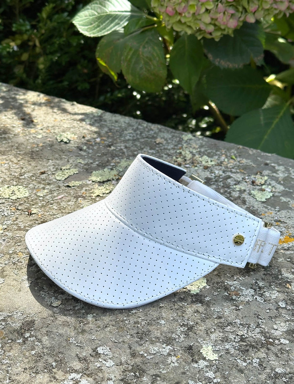 Fenix Luxury Leather Visor – HEDGE